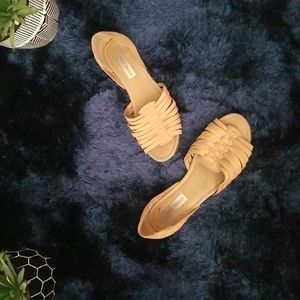 Steve Madden Hurache Sandals